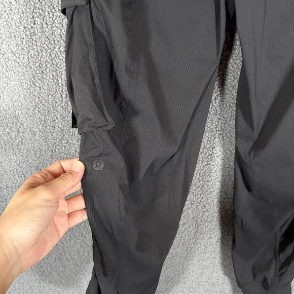 Lululemon Dance Studio Relaxed-Fit Mid-Rise Cargo Jogger Pants - Women's Size M - Picture 4 of 7